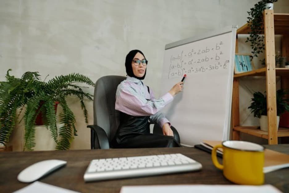 Build a Successful Future with Expert Career Counselling Dubai